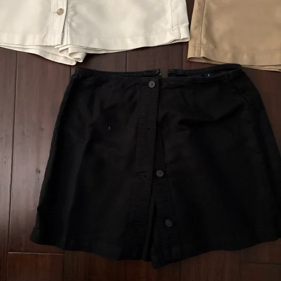 GAP Tan, Eggshell, and Black A-Line Midi Skort Casual - Picture 3 of 11